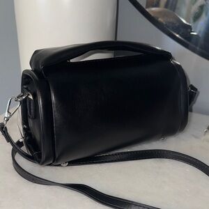 Sleek Black Leather Crossbody Bag